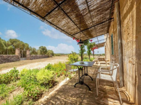 This finca has its own private access to the beautiful sandy beach Es Trenc